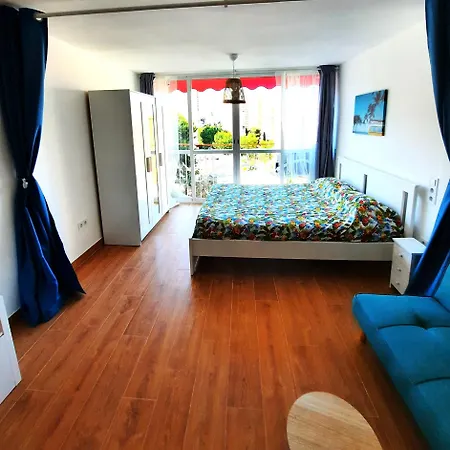 Playmon Holiday Apartment Benidorm Exterior photo